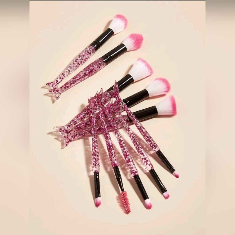Pink Glitter Makeup Brush Set - Picture 3 of 4